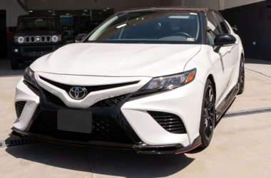 Alquiler Toyota Camry TRD Sport